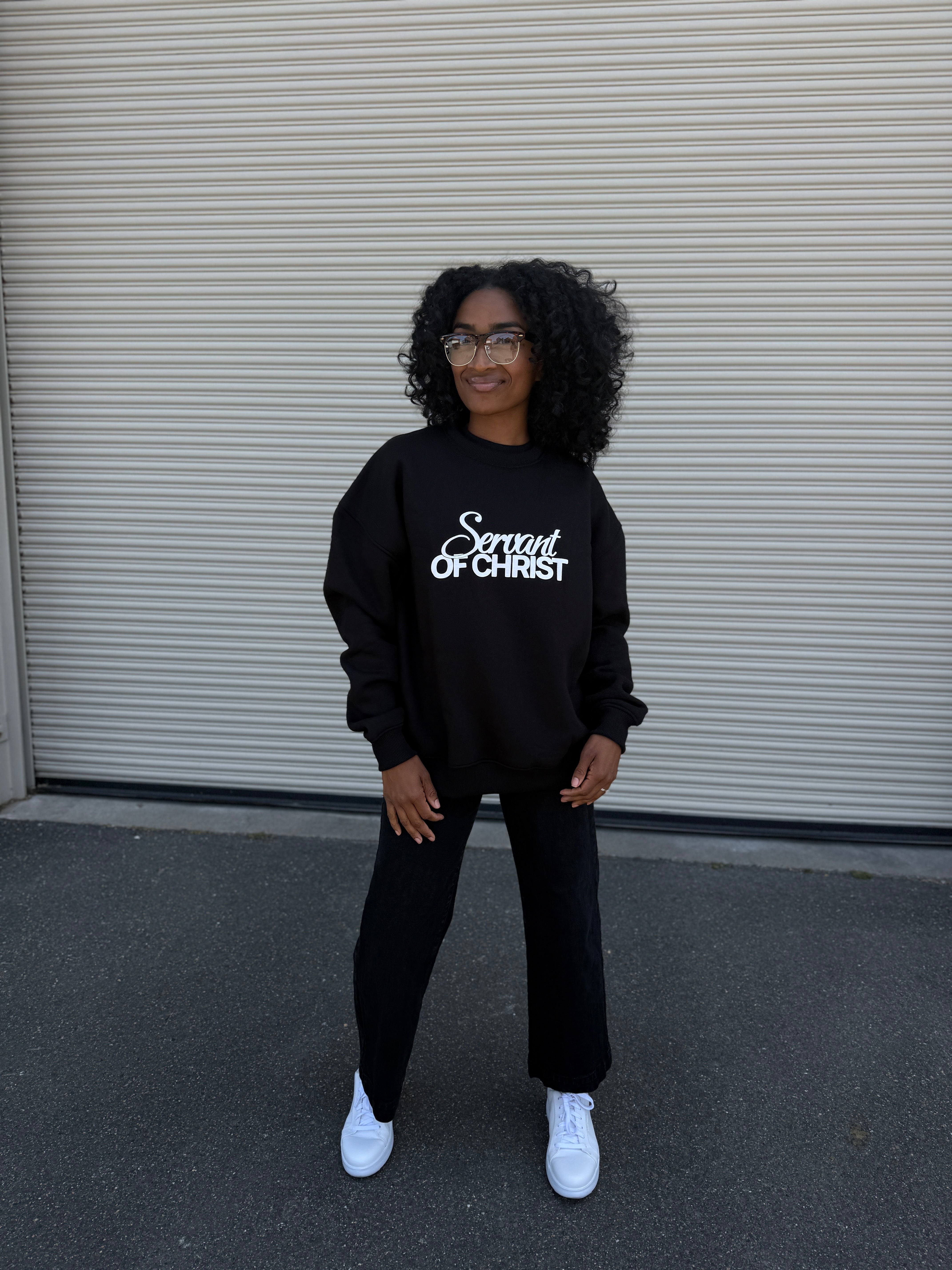 Servant of Christ Crewneck