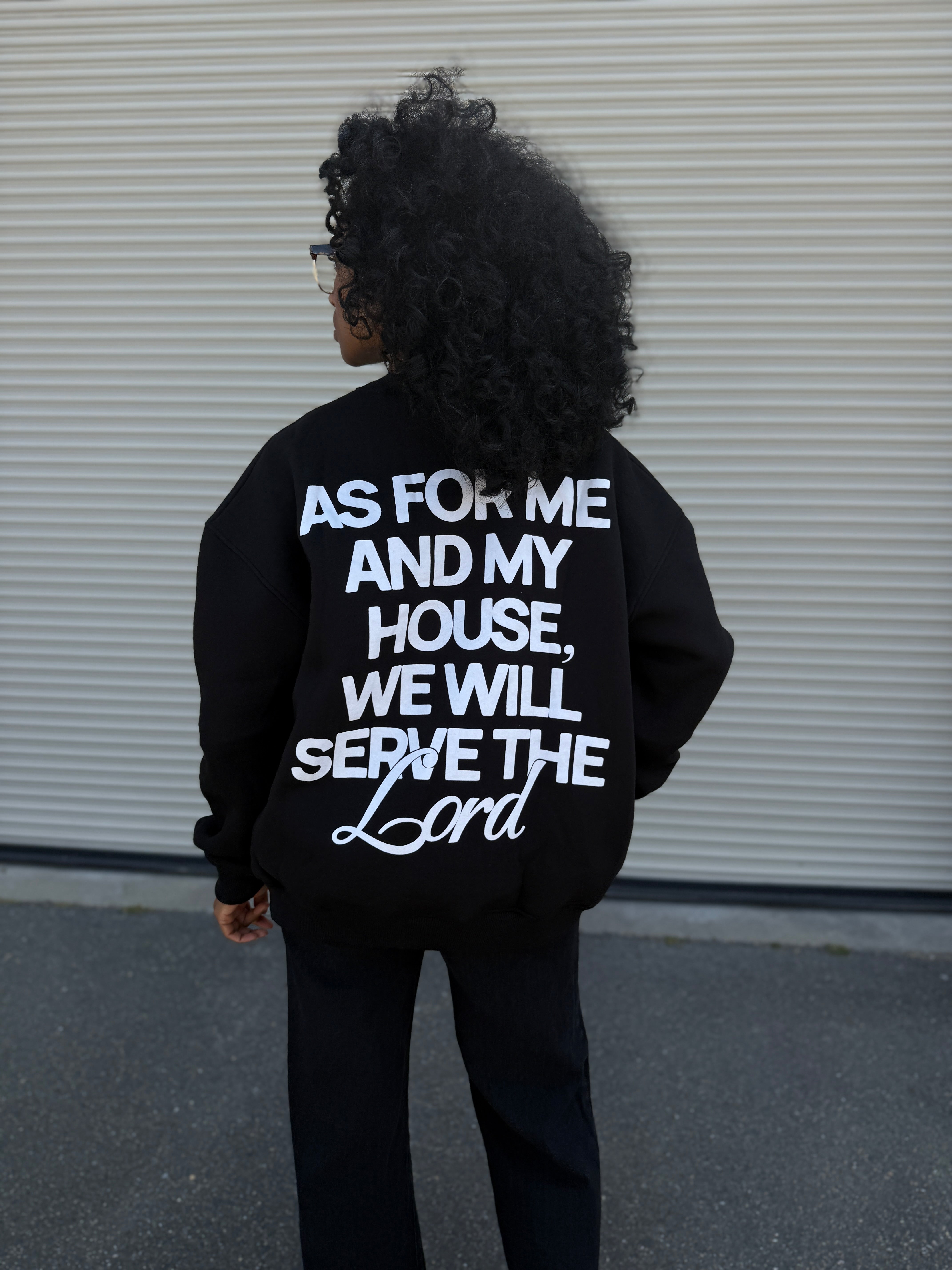 Servant of Christ Crewneck