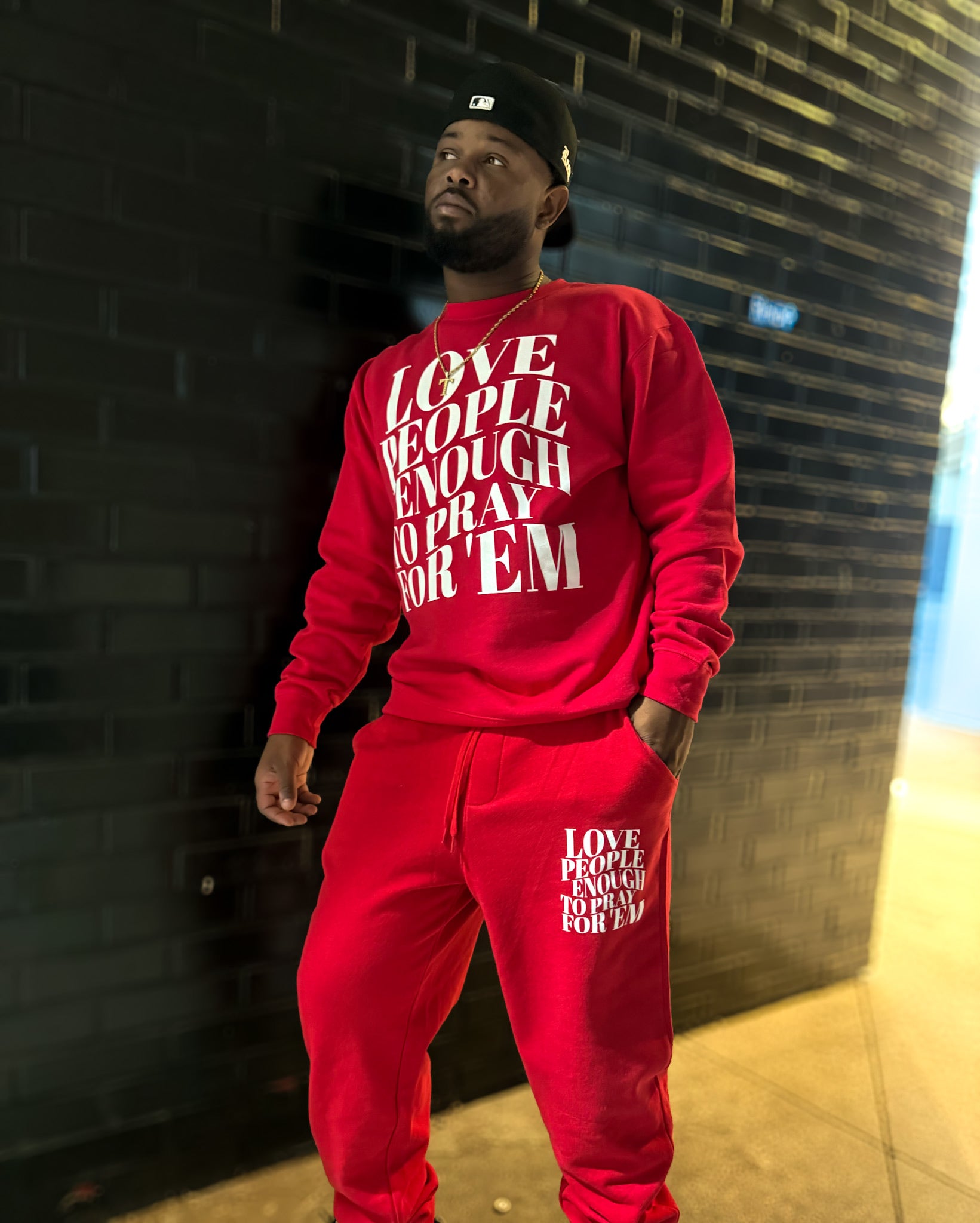 Love People Sweatsuit (Red)